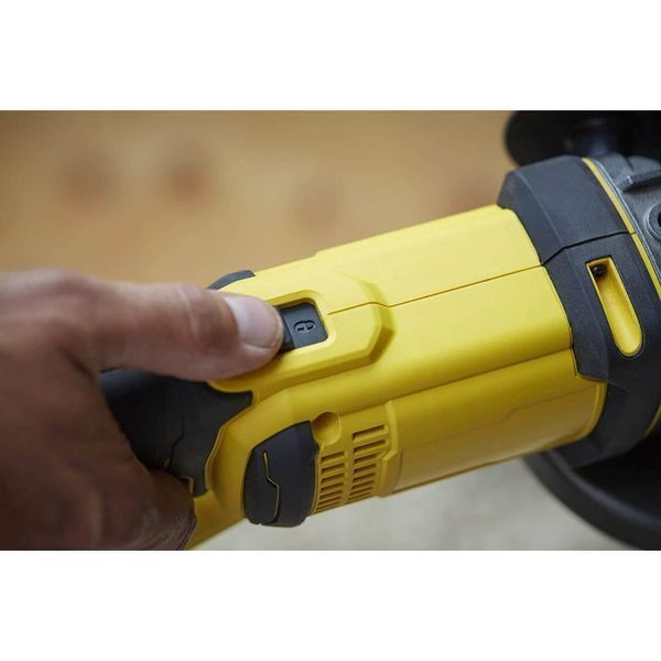 Болгарка (угловая шлифмашина) Stanley SFMCG400M2K 375843ua фото