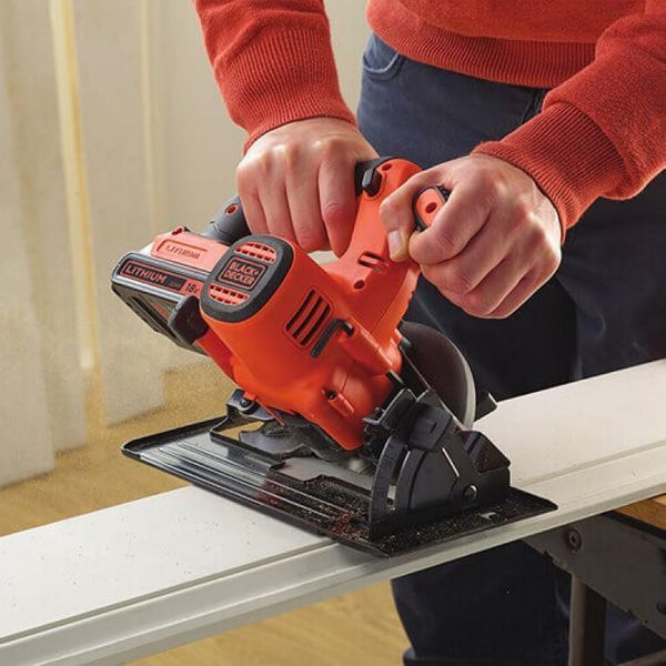 Монтажна пилка Black+Decker BDCCS18N 530399ua фото