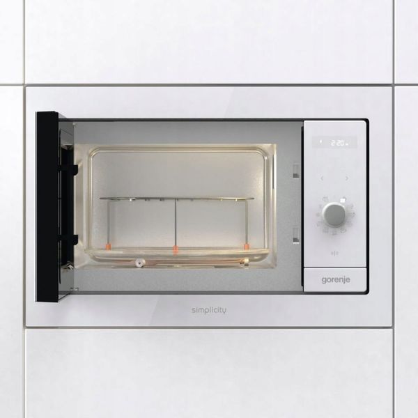 Мікрохвильовка з грилем Gorenje BM235G1SYW 546556ua фото