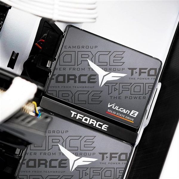 SSD накопитель Team Vulcan Z 2 TB (T253TZ002T0C101) 618554 фото