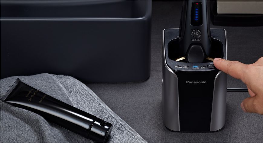 Електробритва чоловіча Panasonic ES-LV97-K820 577955ua фото