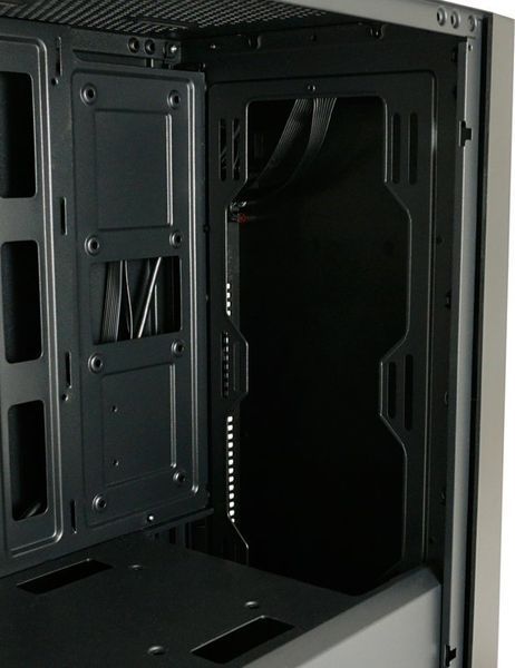 Корпус LC-Power 2016MB Black (LC-2016MB-ON) 542045 фото