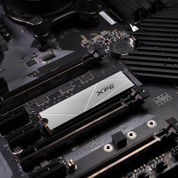 SSD накопитель Adata XPG Gammix S60 1 TB (AGAMMIXS60-1T-CS) 506877ua фото