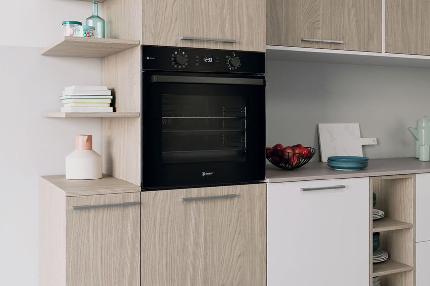 Духовка електрична Indesit IOK58HSB 619397 фото