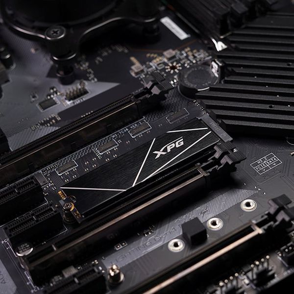 SSD накопичувач Adata XPG Gammix S70 Blade 8 TB (AGAMMIXS70B-8000G-CS) 506879 фото