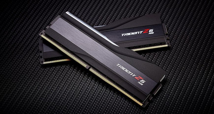 Память для настольных компьютеров G.Skill 32 GB (2x16GB) DDR5 8000 MHz Trident Z5 RGB (F5-8000J3848H16GX2-TZ5RK) 522259ua фото