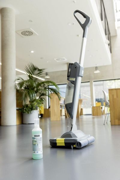 Парова швабра Karcher BR 30/1 C Bp Pack 18/30 (1.783-050.0) 462312 фото