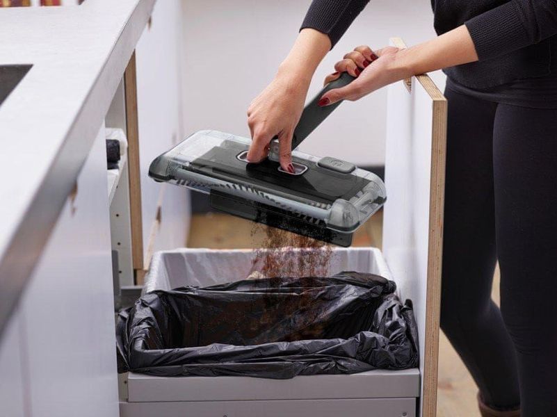 Электровеник Black+Decker PSA215B 222250ua фото