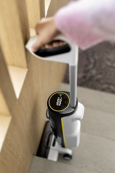 Моющий пылесос Karcher FCV 4 (1.056-131.0) 616998ua фото