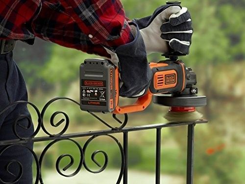 Болгарка (угловая шлифовальная) Black+Decker BCG720N 516297 фото