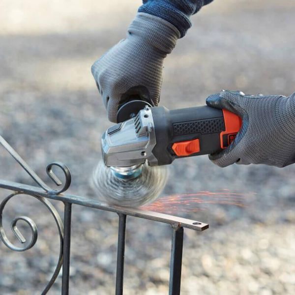 Болгарка (кутова шліфувальна) Black+Decker BEG220 516299ua фото