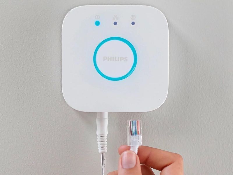 Блок керування Philips Hue Bridge (929001180642) 530803 фото