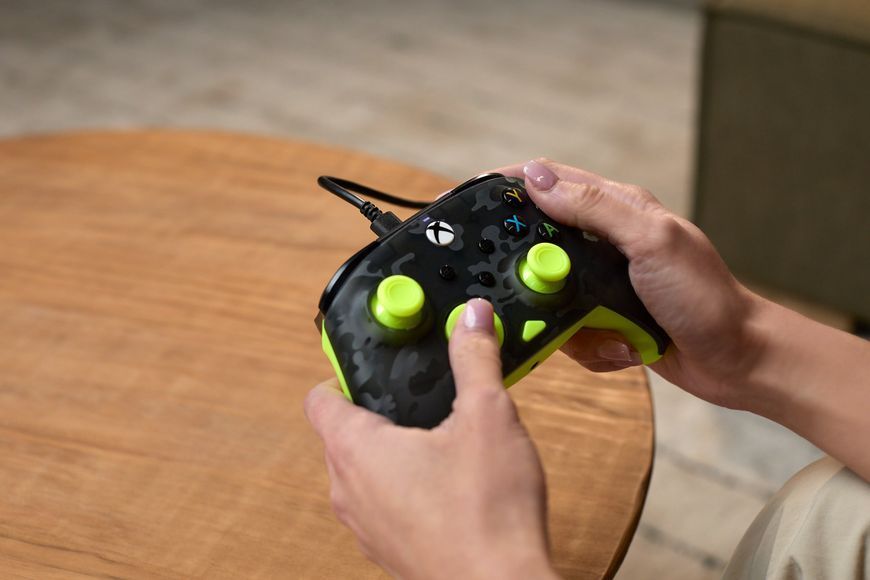 Геймпад Turtle Beach Rematch Core Wire XB Ghost Camo Black & Yellow (TBC-2001-75) 619332 фото