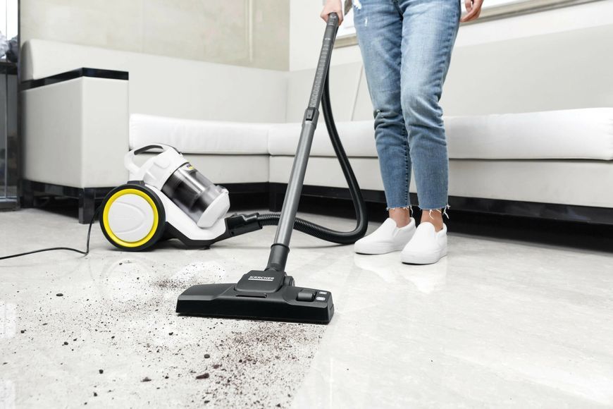 Пылесос безмешковый Karcher VC 3 Plus (1.198-060.0) 511937ua фото