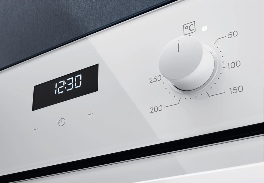 Духовка електрична Electrolux EOF5F50BV 568109ua фото