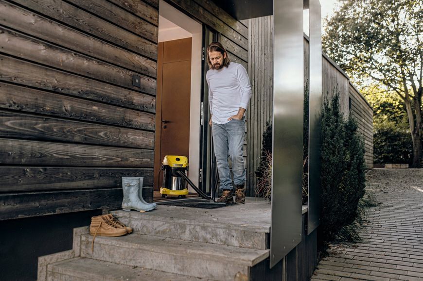 Профессиональный пылесос Karcher WD 3 S V-17/4/20 + 4 FB (1.628-152.0) 621493 фото