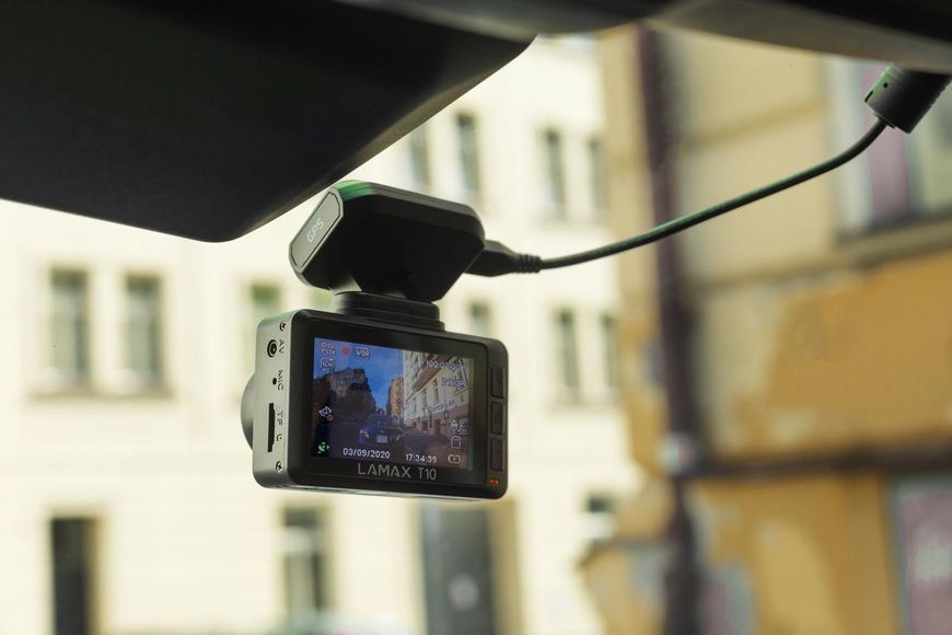 Автомобильный видеорегистратор Lamax T10 342231 фото