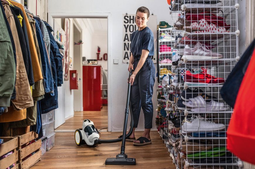 Пилосос безмішковий Karcher VC 3 (1.198-051.0) 579744ua фото