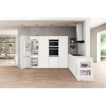 Холодильник с морозильной камерой Whirlpool WHC18 T573 512983ua фото