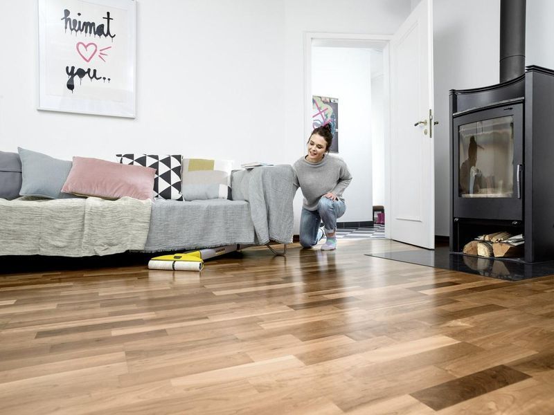 Моющий пылесос (Электрошвабра) Karcher EWM 2 (1.056-300.0) 360495 фото