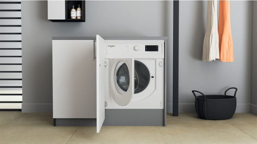 Стиральная машина автоматическая Whirlpool BI WMWG 71483E 621414 фото