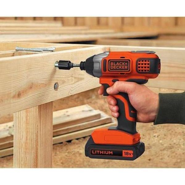 Гайкокрут Black+Decker BDCIM18N 530606ua фото