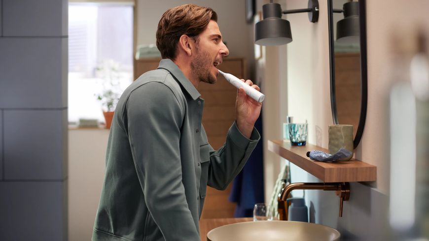 Електрична зубна щітка Philips Sonicare 7100 Series HX7420/01 591464ua фото