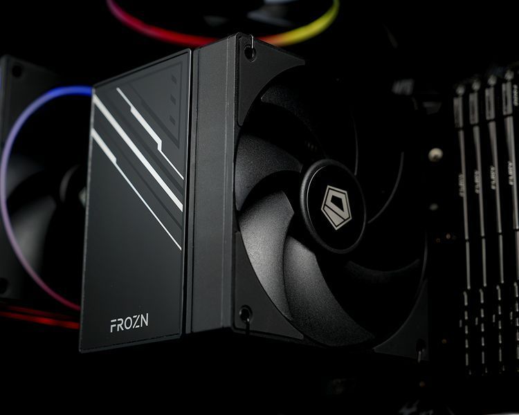 Повітряне охолодження ID-Cooling Frozn A610 Black 579897ua фото