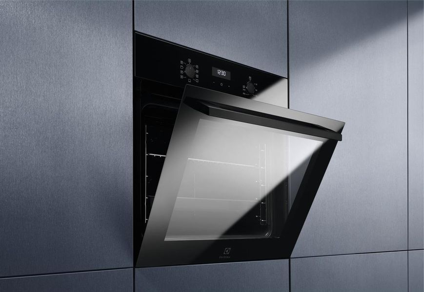 Духовка электрическая Electrolux EOF5C50BZ 365619ua фото