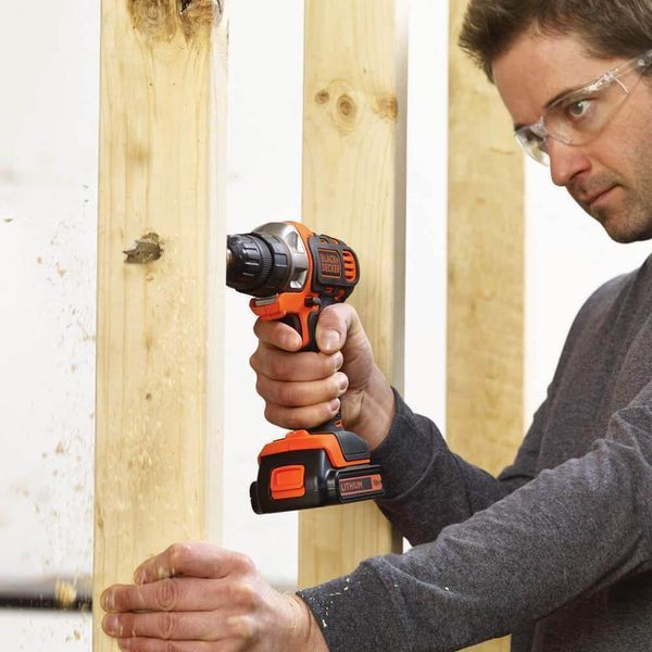 Шуруповерт Black+Decker MT218KB 530590ua фото