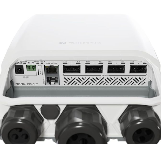 Комутатор некерований Mikrotik Cloud Router Switch (CRS504-4XQ-OUT) 518816ua фото