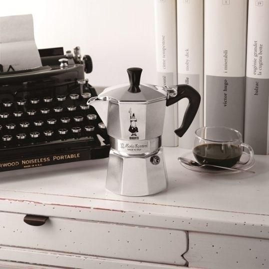 Кофеварка гейзерная Bialetti Moka Express 4TZ silver-black 290195 фото