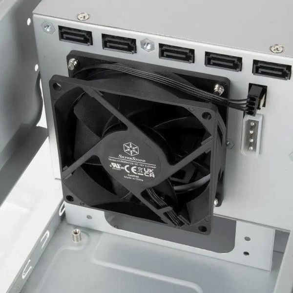 Корпус SilverStone CS351 (SST-CS351) 473268 фото