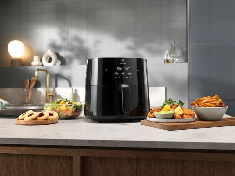 Мультипіч (аерофритюрниця) Electrolux EAF5B 552270 фото