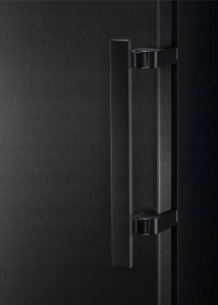 Морозильная камера Electrolux LUS7ME28B 620484 фото