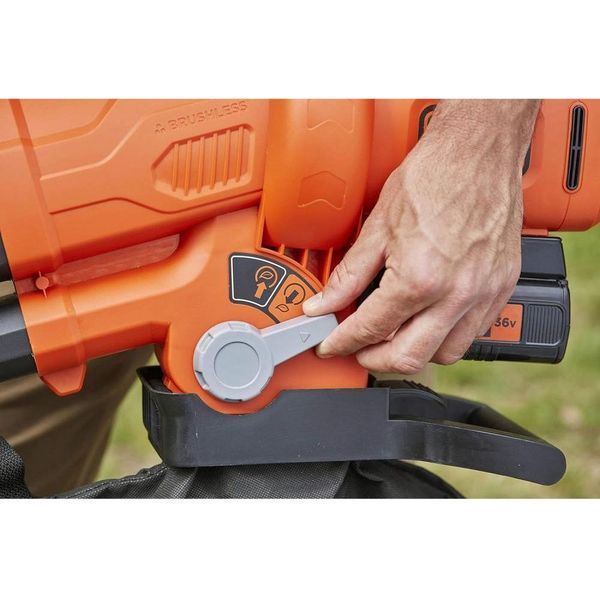 Садовый пылесос-воздуходувка Black+Decker BCBLV3625L1 530369ua фото