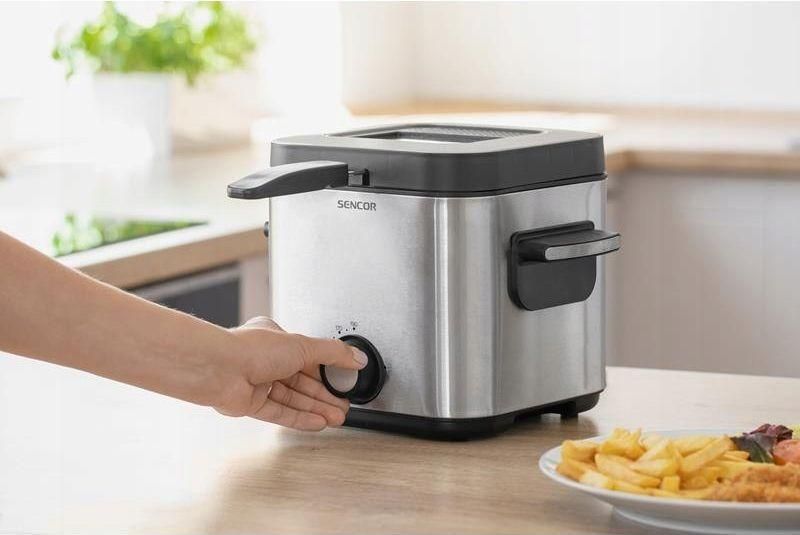 Фритюрниця Sencor SFR 6200SS 336110 фото