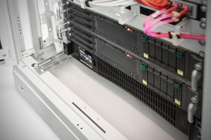 ИБП непрерывного действия (Online) Digitus OnLine, 1000VA/1000W, LCD, 8xC13, RJ45, RS232, USB, Rack/Tower (DN-170093) 504670ua фото