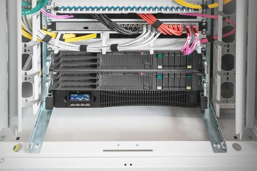 ИБП непрерывного действия (Online) Digitus OnLine, 1000VA/1000W, LCD, 8xC13, RJ45, RS232, USB, Rack/Tower (DN-170093) 504670ua фото