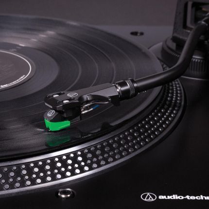 Проигрыватель виниловых дисков Audio-Technica AT-LP120XBT-USB 500865 фото