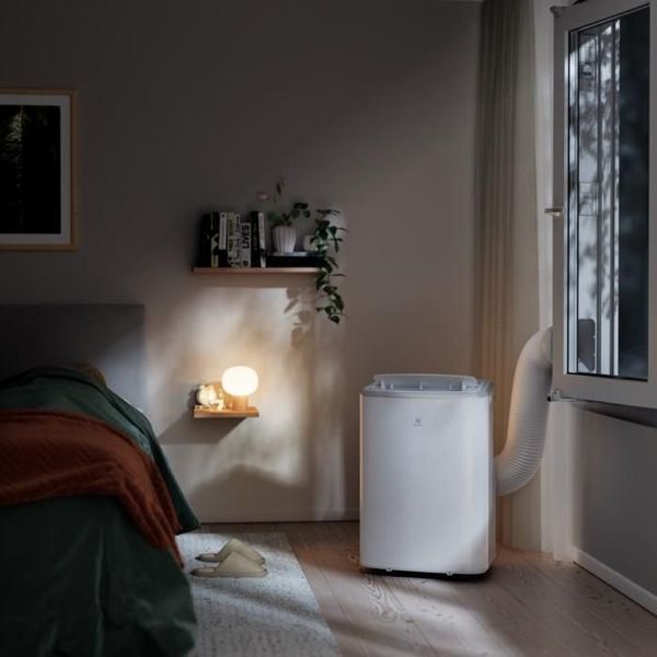 Мобильный кондиционер Electrolux ChillFlex Pro EXP26U339HW 607548ua фото