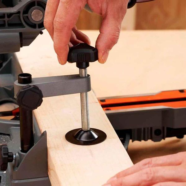 Монтажна пилка Black+Decker BES702 626750ua фото