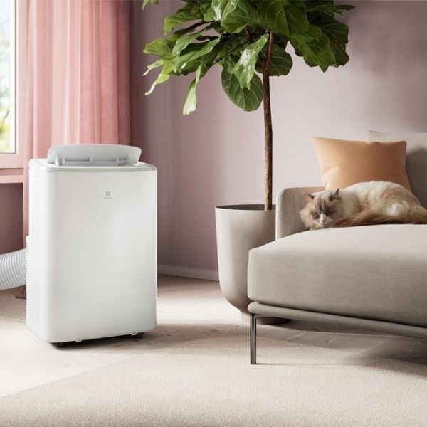 Мобильный кондиционер Electrolux ChillFlex Pro EXP26U339HW 607548ua фото